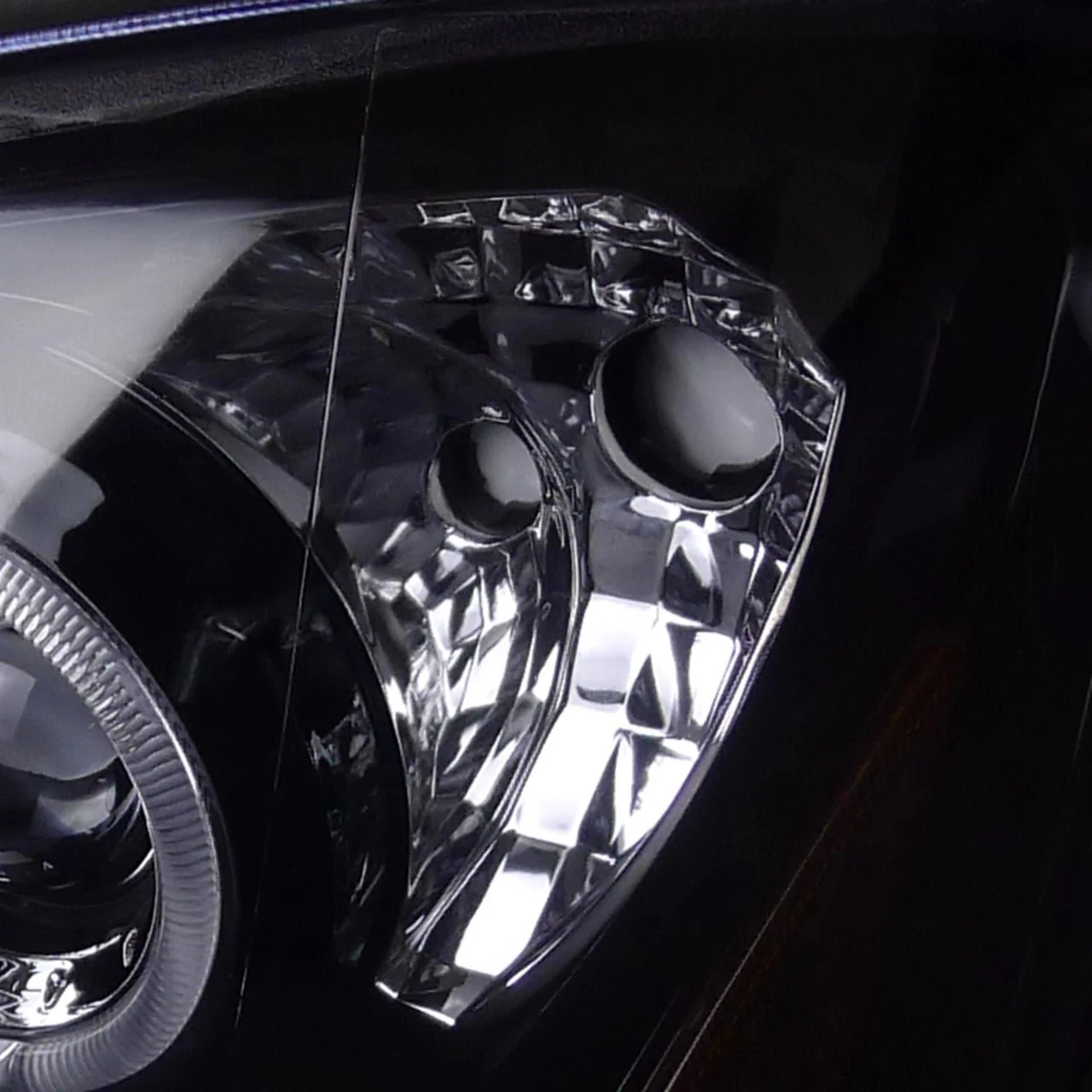 Spec-D Halo Style Projector Headlights w/ Gloss Black Base and Smoke Lens 2004-2005 WRX / 2004-2005 STI w/ OEM Halogen Lights - Image 7