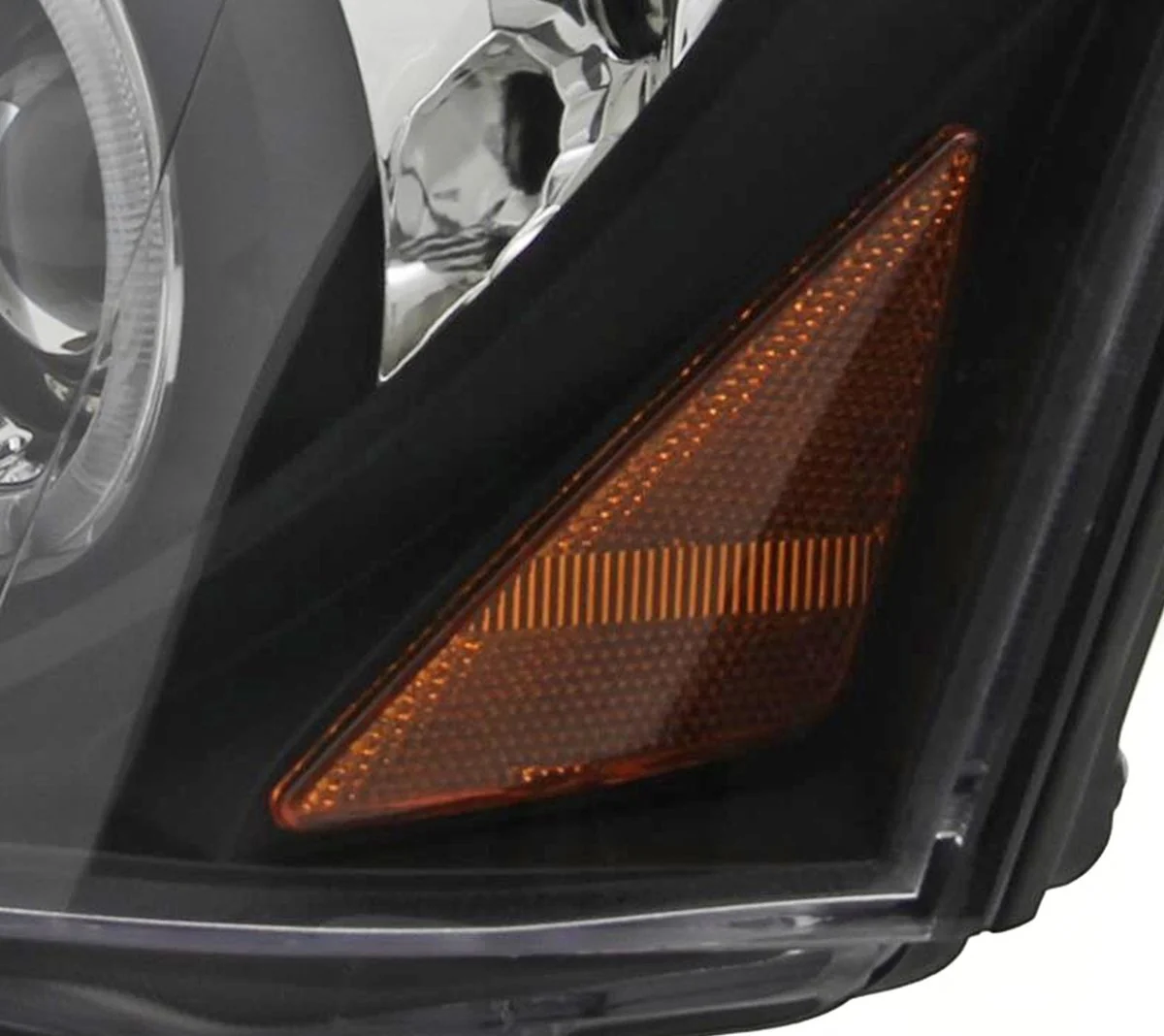 Spec-D Halo Style Projector Headlights w/ Matte Black Base and Clear Lens 2004-2005 WRX / 2004-2005 STI w/ OEM Halogen Lights - Image 9