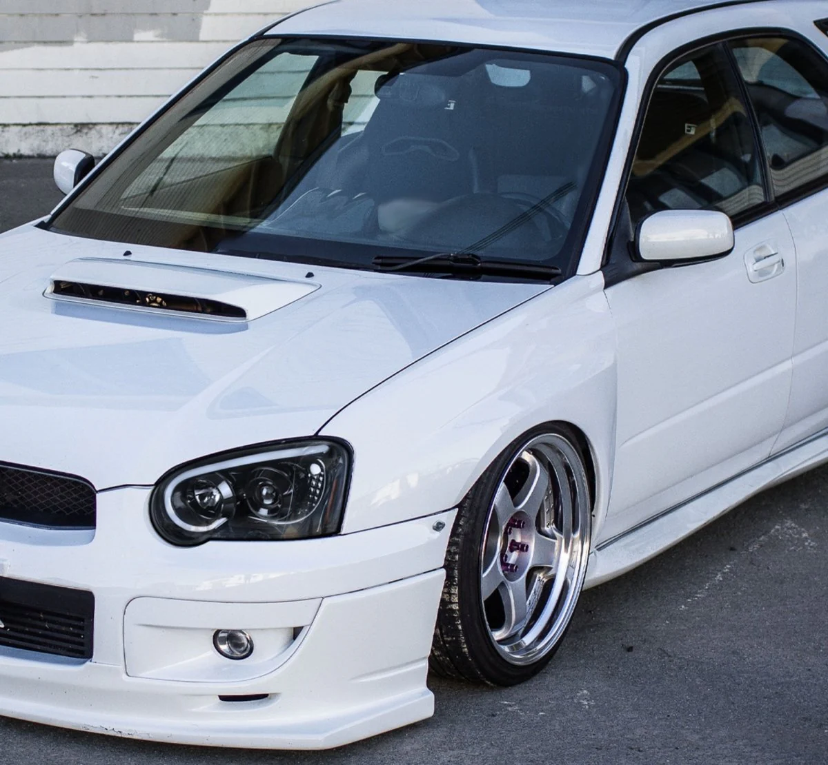 Spec-D LED Bar Style Projector Headlights w/ Gloss Black Base and Clear Lens 2004-2005 WRX / 2004-2005 STI w/ OEM Halogen Lights - Image 5