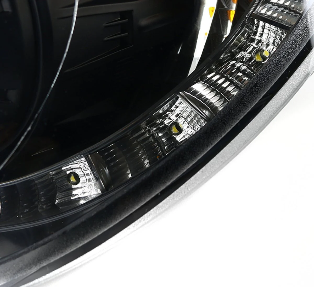 Spec-D LED Bar Style Projector Headlights w/ Gloss Black Base and Clear Lens 2006-2007 WRX / 2006-2007 STI w/ OEM Halogen Lights - Image 10