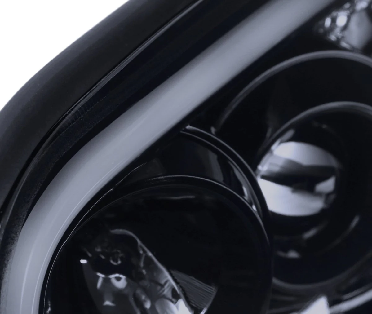 Spec-D LED Bar Style Projector Headlights w/ Gloss Black Base and Smoke Lens 2004-2005 WRX / 2004-2005 STI w/ OEM Halogen Lights - Image 9