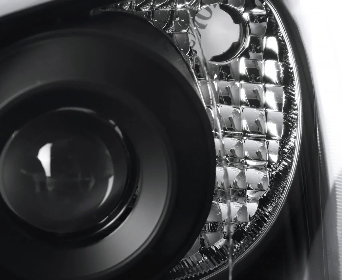 Spec-D LED Bar Style Projector Headlights w/ Matte Black Base and Clear Lens 2004-2005 WRX / 2004-2005 STI w/ OEM Halogen Lights - Image 10